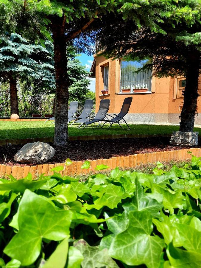 Harmonia Vendeghaz Appartement Balatonalmádi Buitenkant foto