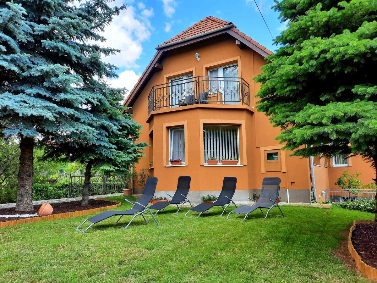 Harmonia Vendeghaz Appartement Balatonalmádi Buitenkant foto