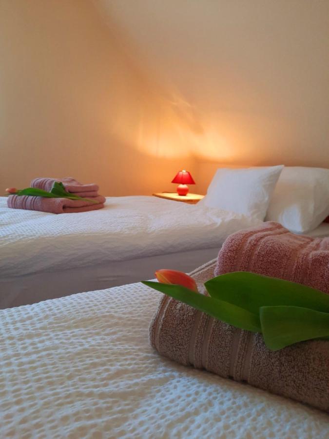 Harmonia Vendeghaz Appartement Balatonalmádi Buitenkant foto