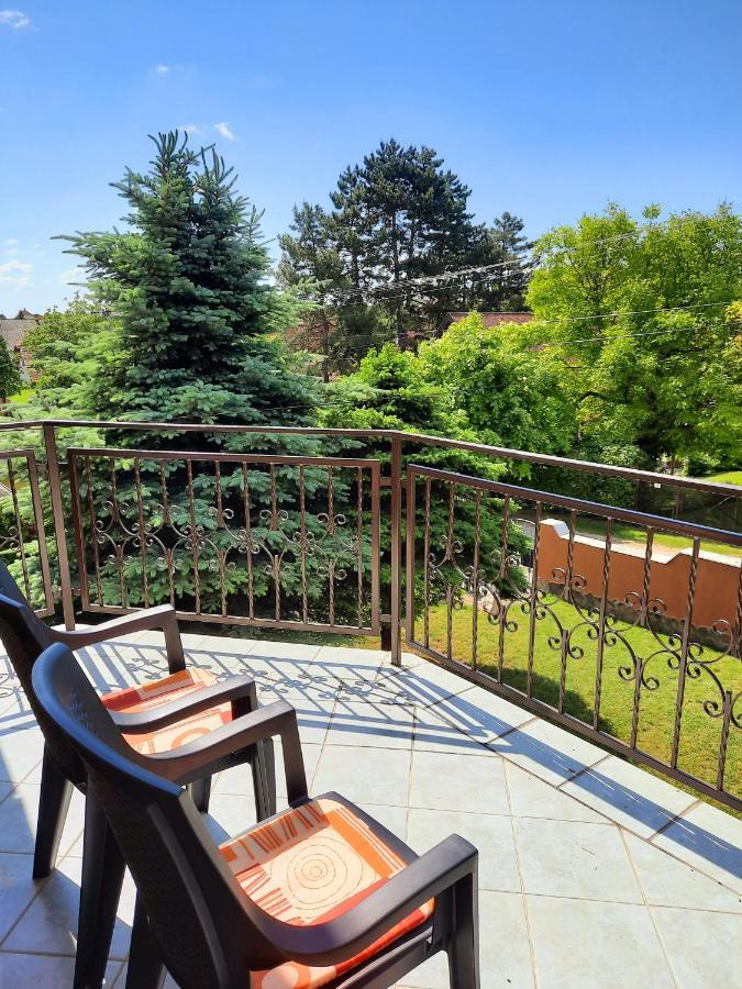 Harmonia Vendeghaz Appartement Balatonalmádi Buitenkant foto